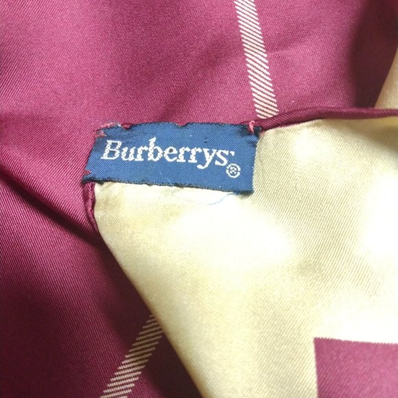 ❤️RARE VINTAGE BURBERRYS OF LONDON Window Pane Silk Scarf Italy - Picture 4 of 4